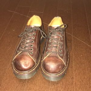 VINTAGE DR MARTENS MADE IN ENGLAND sz 8